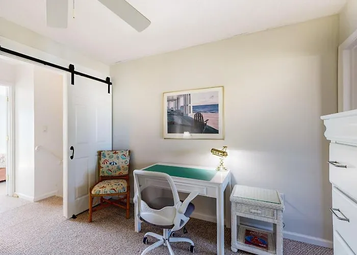 Lovely Oceanfront With Free Wifi Balcony Ocean Views Ac & Deck Holiday home Ocean City